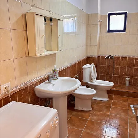 Alvaros Apartament *