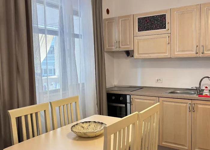 Alvaros Appartement *